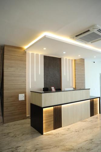 Vr Paradise Inn,,2 star