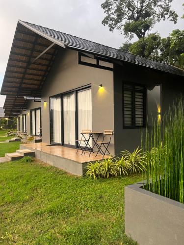 Bendheka - Cliff Front Cottages Coorg,,2 star