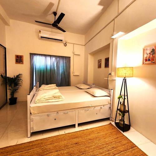 hammock hostels