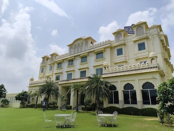 caelum atharva palace