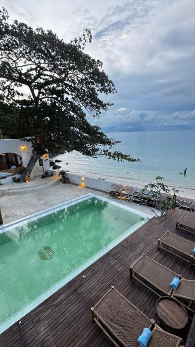 cape beach villa samui