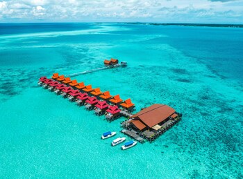 sand bay resort semporna