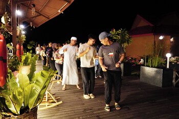 sand bay resort semporna