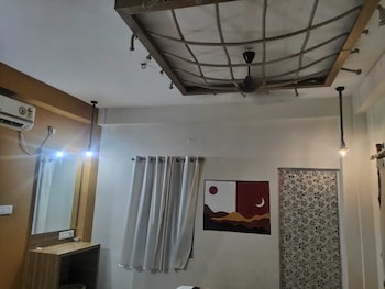 blue sapphire hotel and banquet