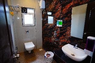 ilif 2724 the ocean treat hotel