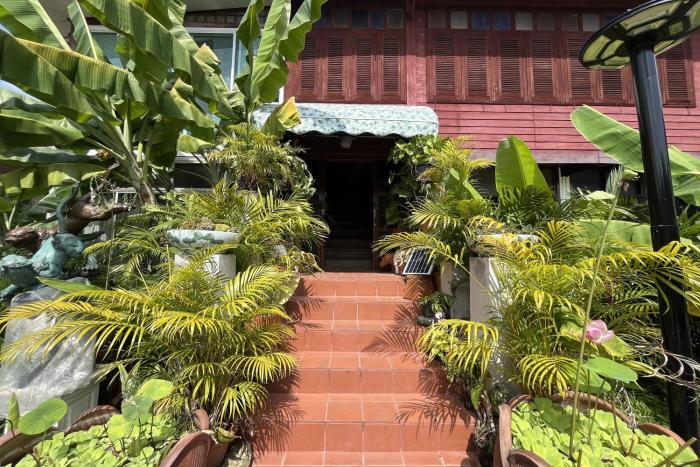 64 sweet home dusit bkk