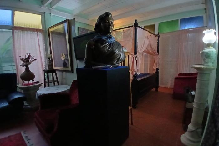 64 sweet home dusit bkk