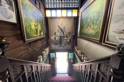 64 sweet home dusit bkk