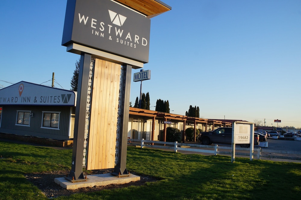 westward inn and suites