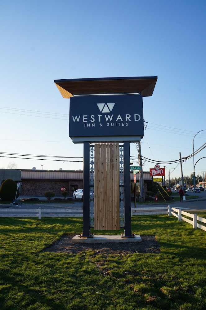 westward inn and suites