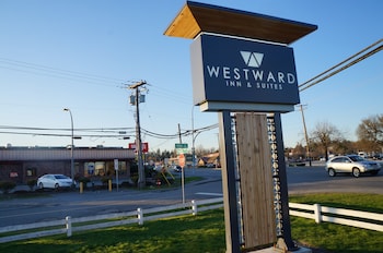 westward inn and suites