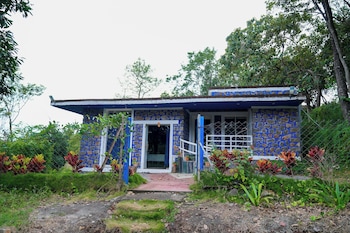 bluehill lotus holistic wellness village