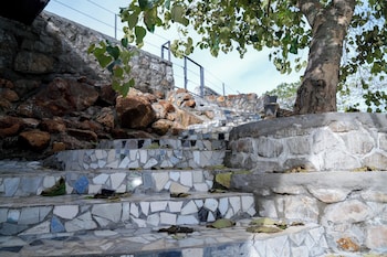 bluehill lotus holistic wellness village