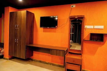 bluehill lotus holistic wellness village