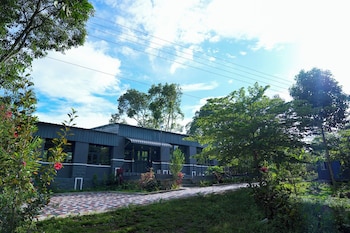bluehill lotus holistic wellness village