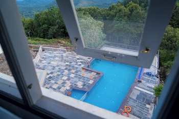bluehill lotus holistic wellness village