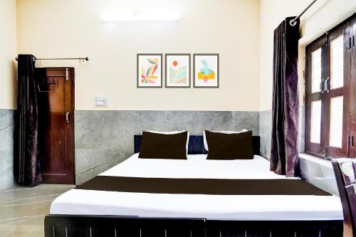 Hotel O Bhanwar Villa,,3 star