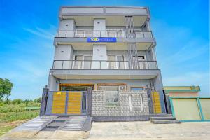 hotel o the viraaj banquet and hotel