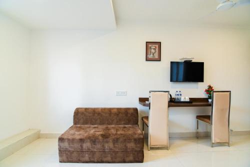 Super Hotel O Eminent Hotel,9C,Esplanade Row East, Kc Das Near Esplanade Metro Station,Kolkata,West Bengal,700069,India,3 star