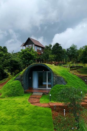 sandal mist resort and spa