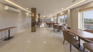 The Arowana Divine,,2 star