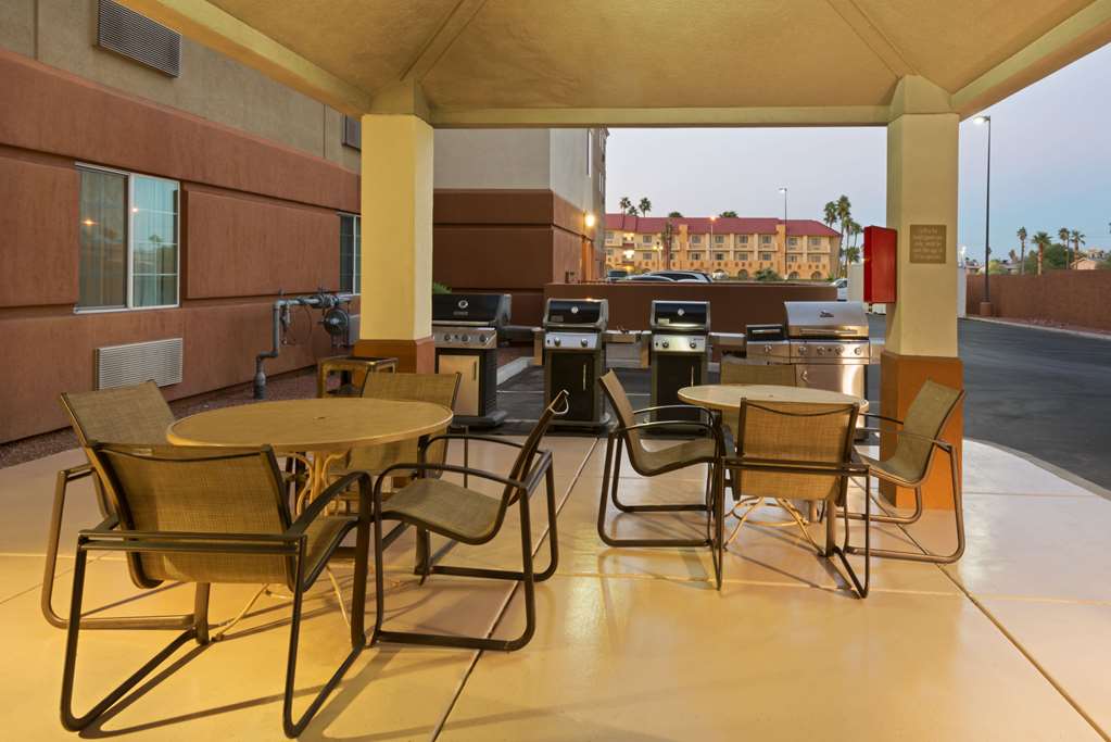 sonesta simply suites las vegas convention center