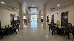 hotel maheshwari greens