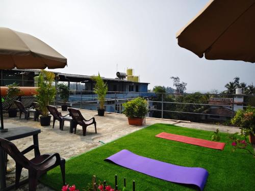 last minute trip hostel morjim by the sea