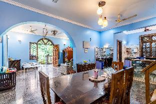 last minute trip hostel morjim by the sea