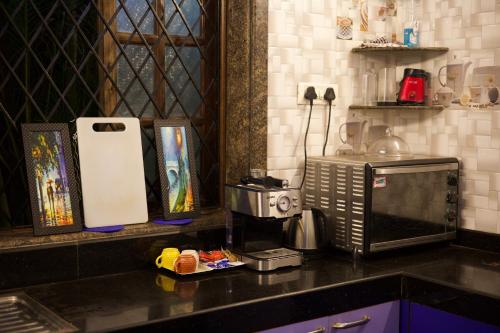 last minute trip hostel morjim by the sea