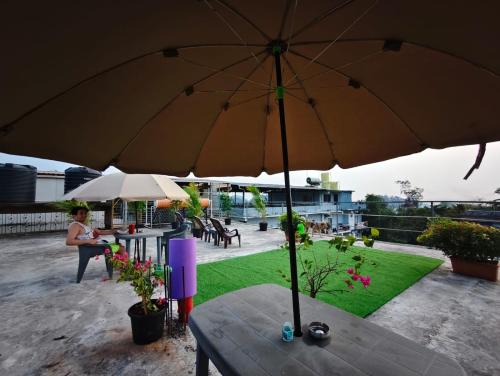 last minute trip hostel morjim by the sea