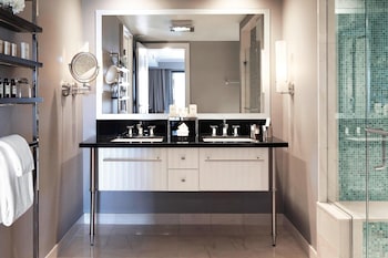 the cosmopolitan of las vegas