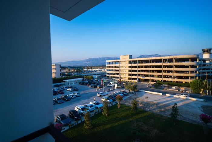 holiday hotel
