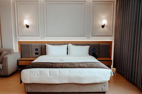 holiday hotel