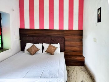 jungle by sturmfrei pushkar