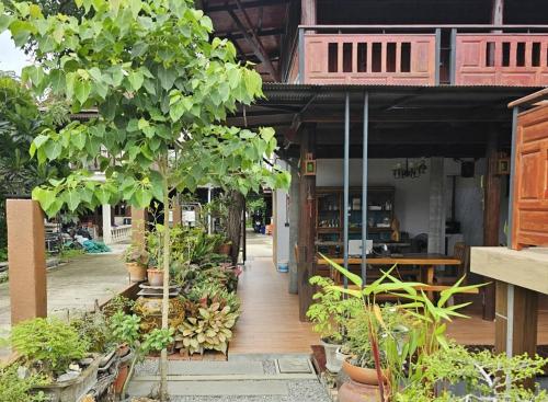 nipatra homestay