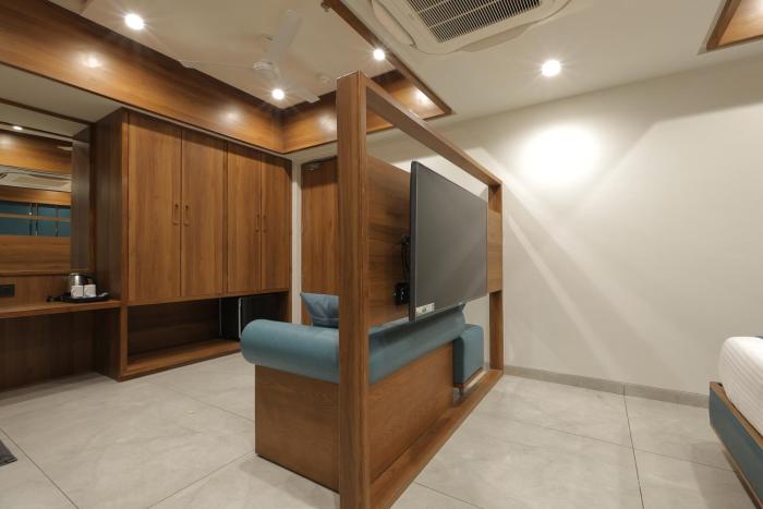 hotel plenteous inn