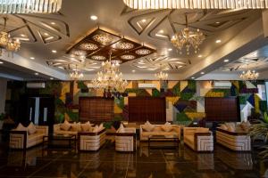 Hotel Grand Sarowar,,4 star