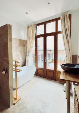 les suites de lopera