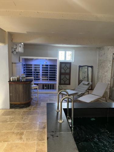 les suites de lopera