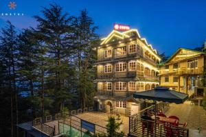 zostel kotgarh narkanda