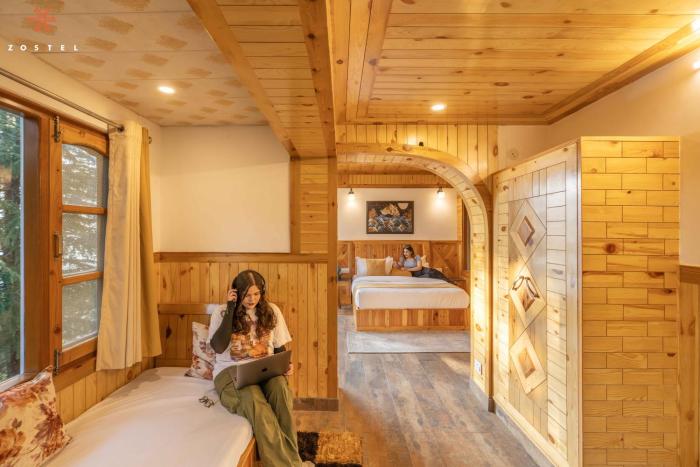 zostel kotgarh narkanda