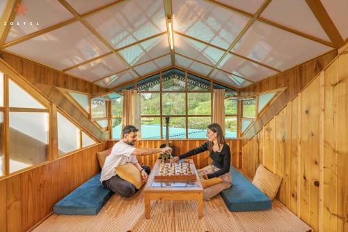 zostel kotgarh narkanda