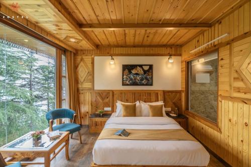 zostel kotgarh narkanda