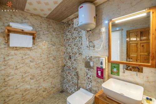 zostel kotgarh narkanda