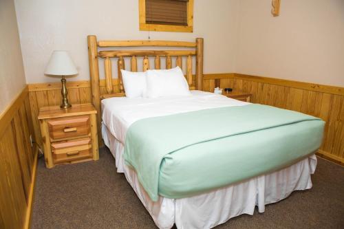 montauk lodge