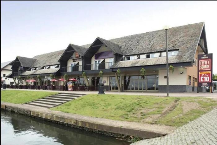 milton keynes