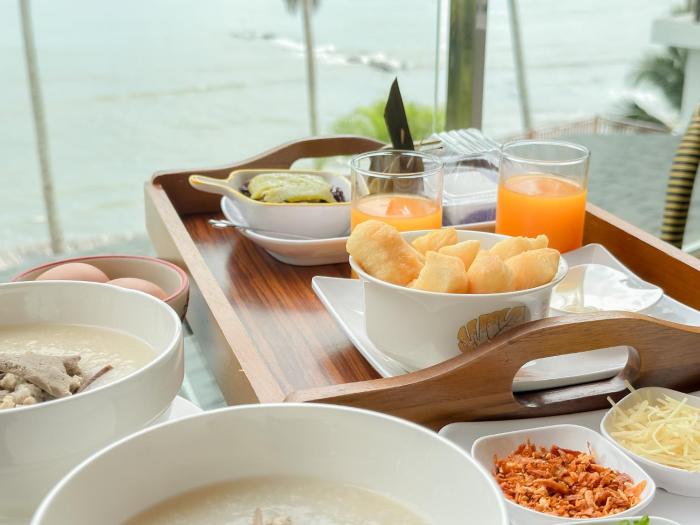 2siss khanom resotel