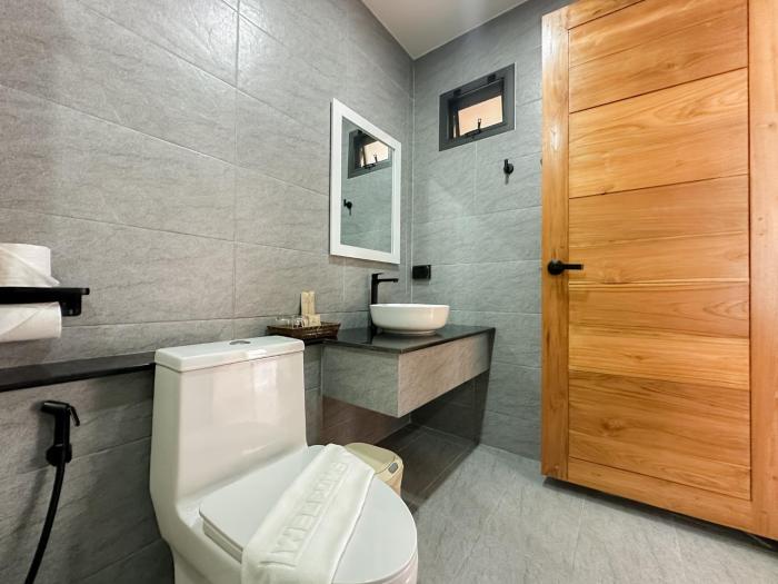 2siss khanom resotel