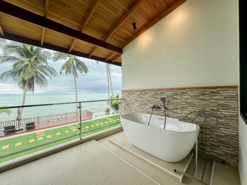 2siss khanom resotel